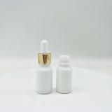 White essential oil glass bottle DIN18