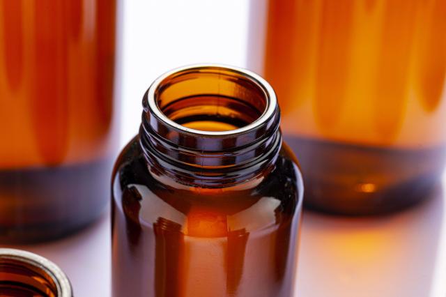 Wide-mouth glass bottles for pills and tablets — 4