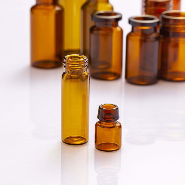 Amber tubular glass vials, low and neutral borosilicate — 2