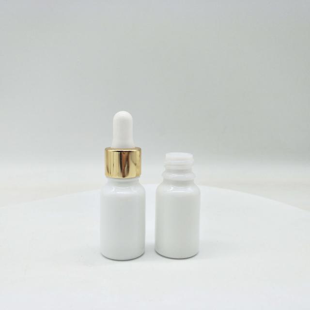 White essential oil glass bottle DIN18 — 3