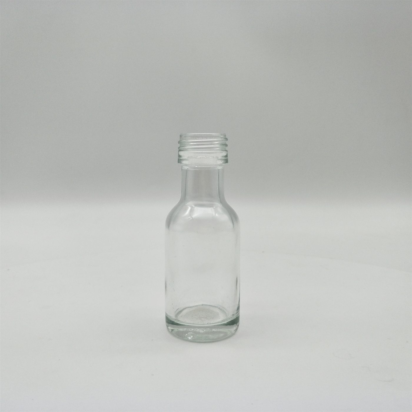 Clear glass bottles 25 ml