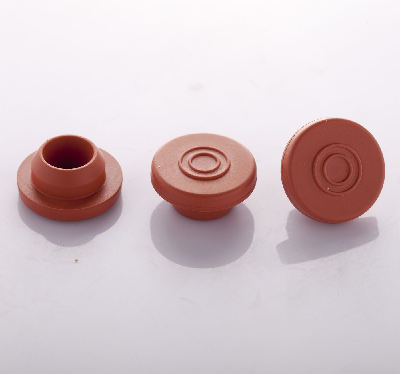 Red bromobutyl rubber stopper 20 mm