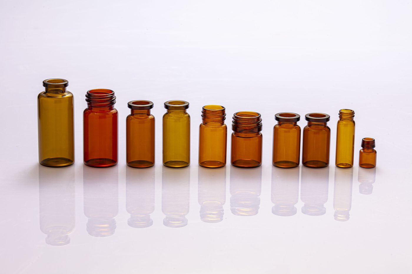 Amber tubular glass vials — 3