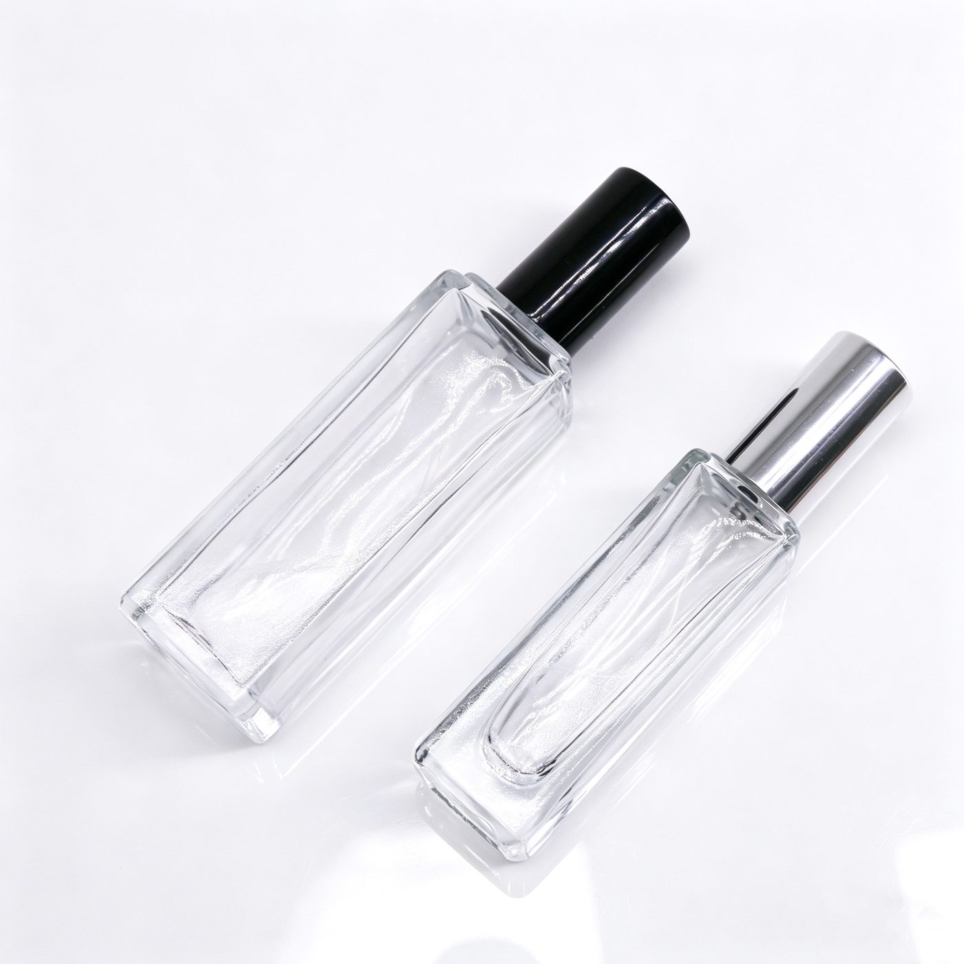 Perfume box with fitted insert — 3