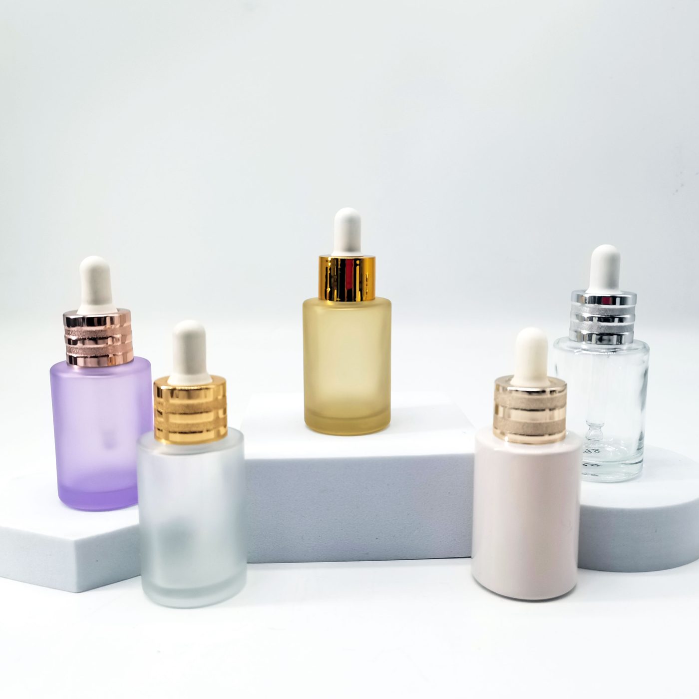 Reed diffuser bottle with gold collar 