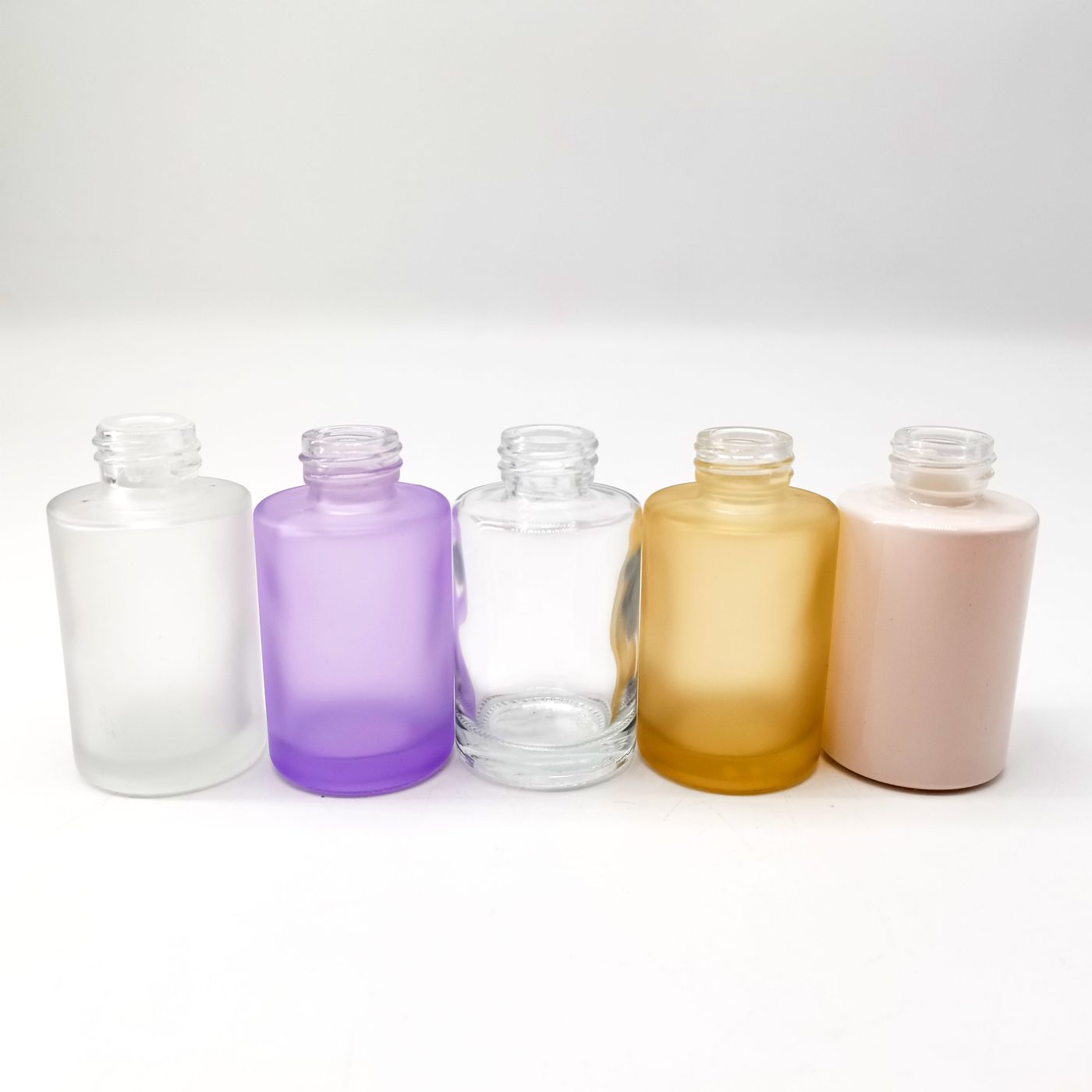 Reed diffuser bottle with gold collar — 5
