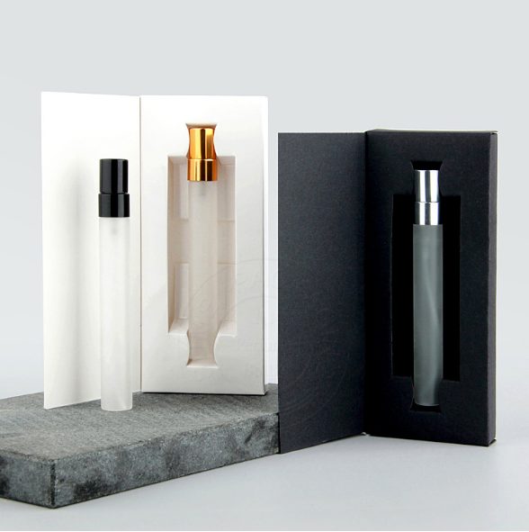 Sample box for travel bottles — 2