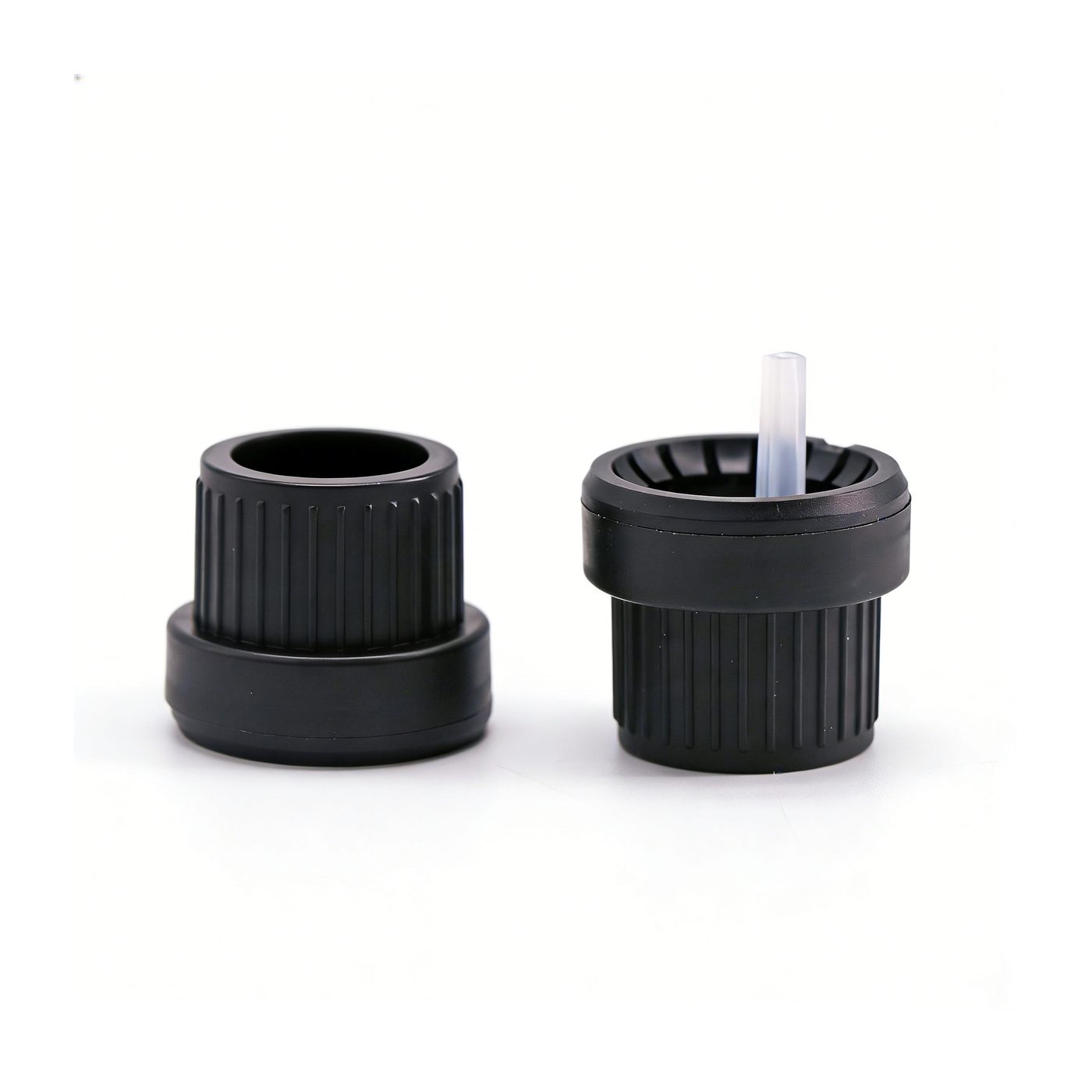 Wide-top cap with inner plug 